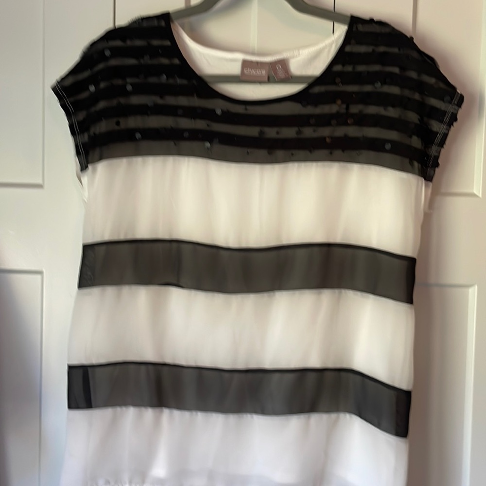 Chicos black/white top
